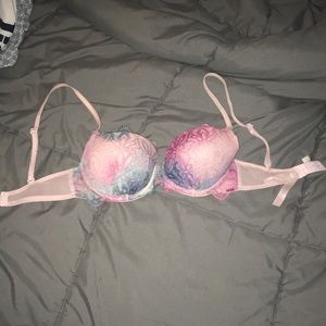 Victoria’s Secret bra